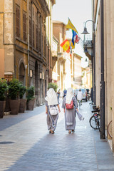 tourist nuns