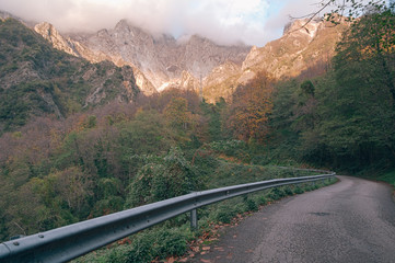 Mountain's road leds  to 