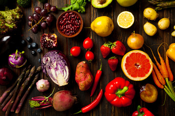 Flat lay of group of vegetables and fruits © oksix