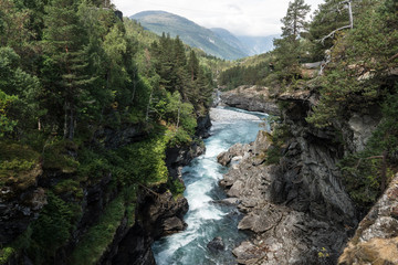 Der Fluss Rauma im Romsdal, Norwegen