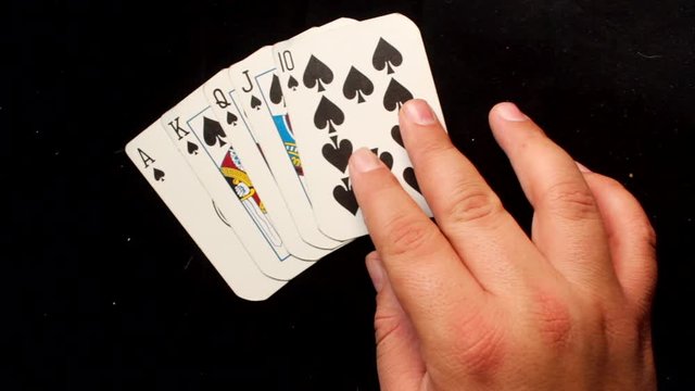 Juego de naipes con fichas apuestas diversi&oacute;n pasatiempo