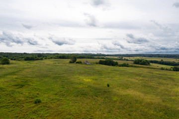 Obraz premium Top view of a country house on a hilltop