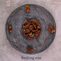 Beijing nuts on a round stand