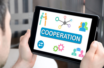 Cooperation concept on a tablet