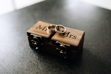  Wedding decor - wooden boxes for wedding rings on the table