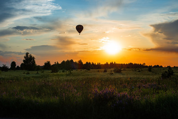 Air balloon in the sky at dusk