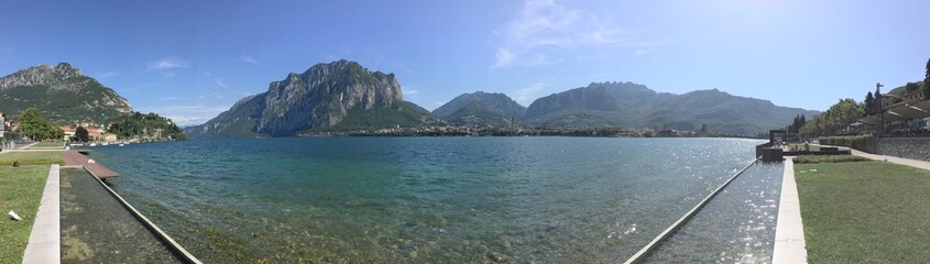 Fototapeta premium Alpine lake