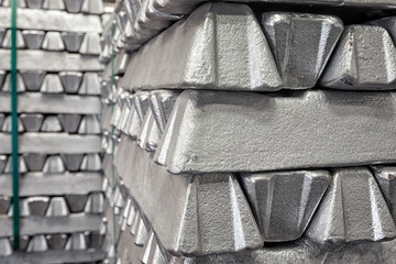 The depot of aluminum ingots of an industrial company © Ingo Bartussek