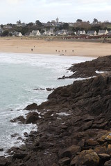 Fototapeta na wymiar Waves on french beach