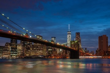 Brookly Bridge, Manhattan New York at Night