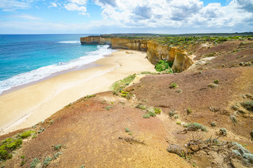 london bridge lookout, great ocean road, victoria, australia