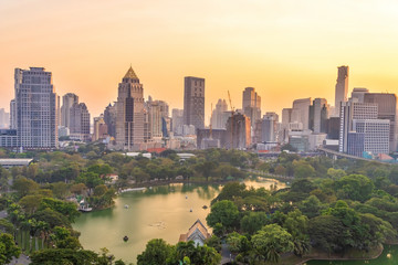 Fototapeta na wymiar Downtown Bangkok city skyline with Lumpini park from top view in Thailand