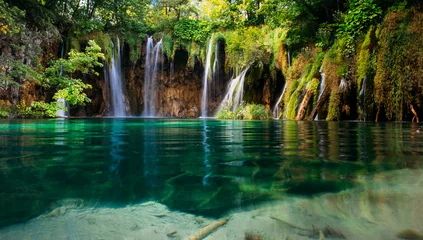 Tableau sur plexiglas Paysages Plitvice lakes, Croatia. Beautiful place visited by thousands of tourists every year.   © belyaaa
