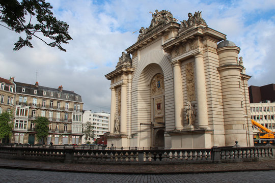 paris gate in lille (france)