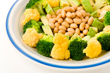 ブロッコリーとオレンジカリフラワーの彩りサラダ