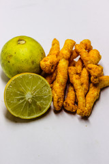 A picture of cookies with lemon