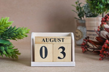 August 3, Vintage natural calendar.