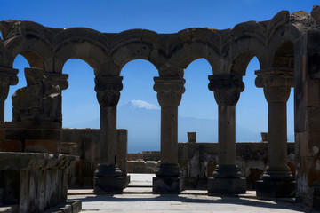 Fototapeta premium Armenia: Swartnoz/Svarthnoz/Zvartnots/Zuart’noc’ with Ararat