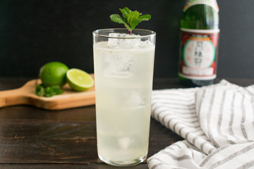 Sake Mojito: Japanese-Cuban fusion Cocktail