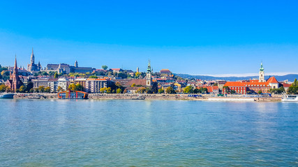 Fototapeta na wymiar The embankment of the river Danube in Budapest. Hungary