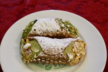Cannoli
