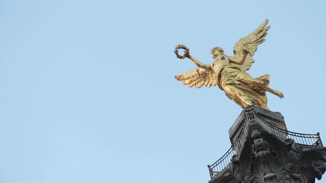 Time lapse del Angel de la independencia en la ciudad de mexico