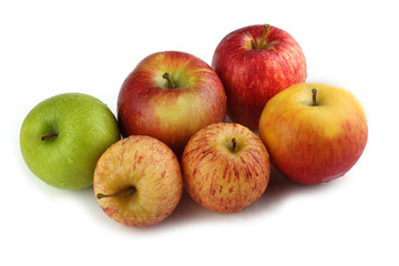 Different color apples