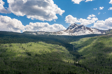 Obraz premium Mountain landscape at Glacier National Park Montana, USA
