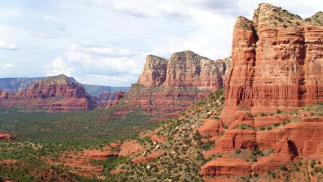 red bell rock in sedona 