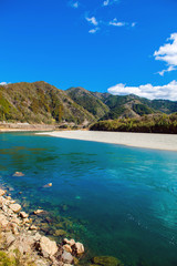 Obraz premium 仁淀川と沈下橋