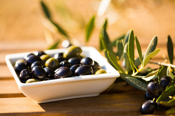 farm olives on table in olive garden