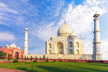 Taj Mahal Tomb and the western mosque, sunny day view, Agra, India