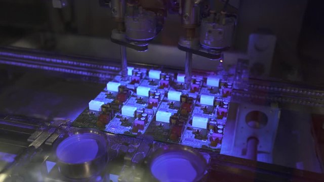 Surface conformal coating process. Coating machine. Coating system