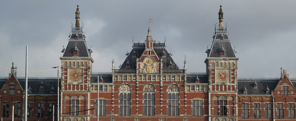 Fototapeta premium Amsterdam central station in Holland