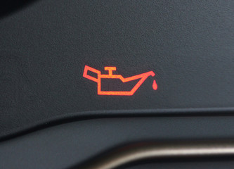 Vehicle oil warning light