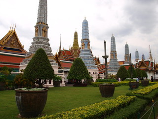 thai temple in bangkok 