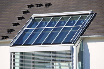 Obraz premium Modern new facade connection window