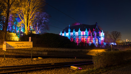 illiminierte Drachenburg im Siebengebirge