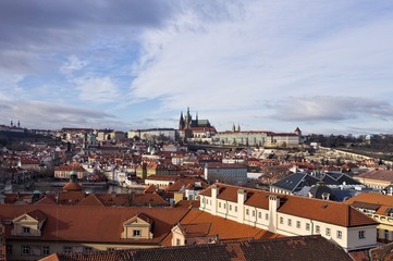 Fototapeta na wymiar Panoramic view of the city of Prague with the castle in background (Prague, Czech Republic, Europe)