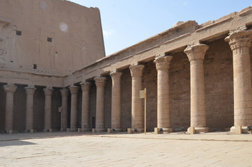 Fototapeta premium The Temple of Edfu is an Egyptian temple located on the west bank of the Nile in Edfu, Upper Egypt. It's considered to be one of the most beautiful and preserved Temples in Egypt.