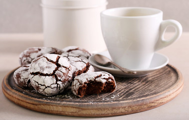 Chocolate fudge crinkle cookies