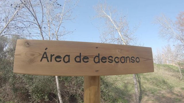 &Aacute;REA DE DESCANSO CARTEL