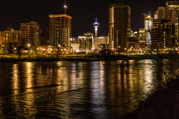 Fototapeta na wymiar City of Calgary lite up at night. Calgary, Alberta, Canada
