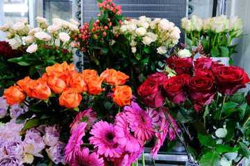 Fototapeta na wymiar colorful flower bouquet of flowers in a flower shop display