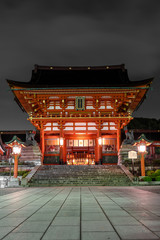 Fushimi inari taisha shrine by night