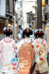 Obraz premium Geisha or maiko in the streets of Kyoto in Japan