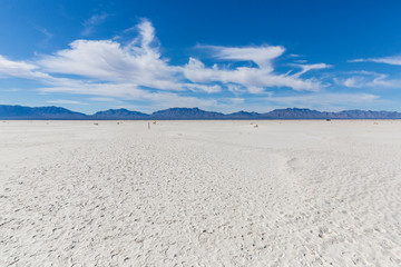 Fototapeta na wymiar Landscape view of White Sands National Park in New Mexico during the day.