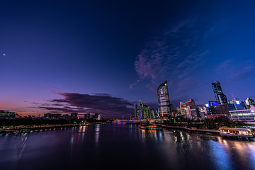 Fototapeta premium brisbane skyline at night