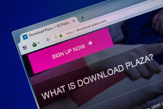 Ryazan, Russia - July 24, 2018: Homepage of Download-plaza website on the display of PC. Url - Download-plaza.com .
