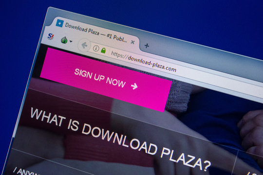 Ryazan, Russia - July 24, 2018: Homepage of Download-plaza website on the display of PC. Url - Download-plaza.com .